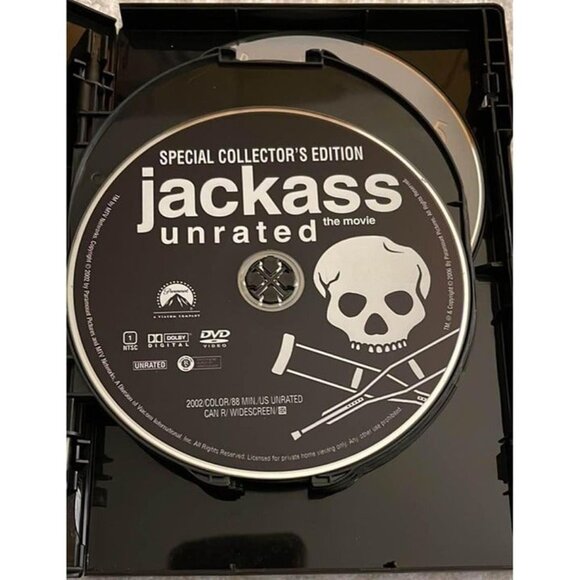 Jackass 7 Movie Collection (DVD) - Front of case wrinkled. DVD’s in good shape - Picture 3 of 10